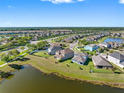 10066 Victory Gallop Loop Ruskin FL 33573