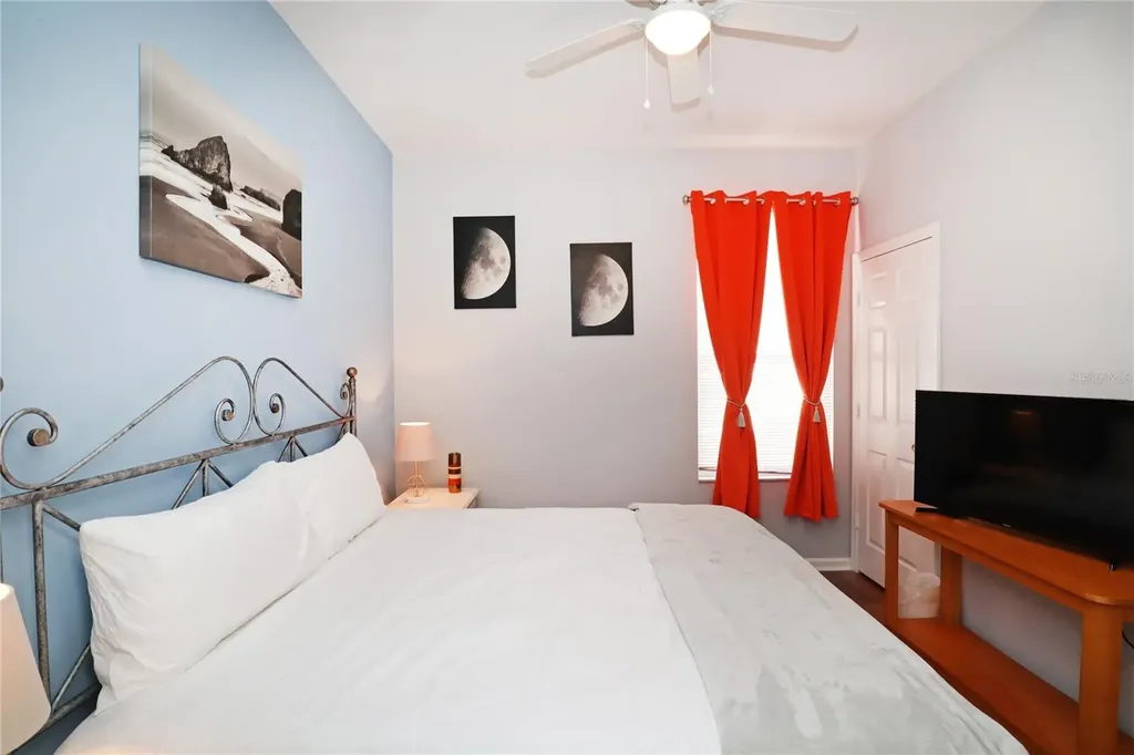 8211 Fan Palm Way Kissimmee FL 34747