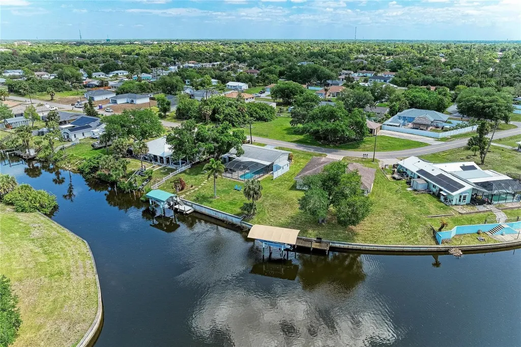 2331 Cannolot Boulevard Port Charlotte FL 33948