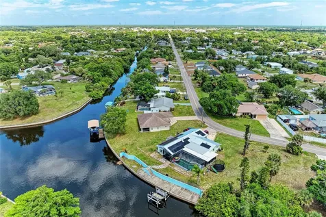 2331 Cannolot Boulevard Port Charlotte FL 33948