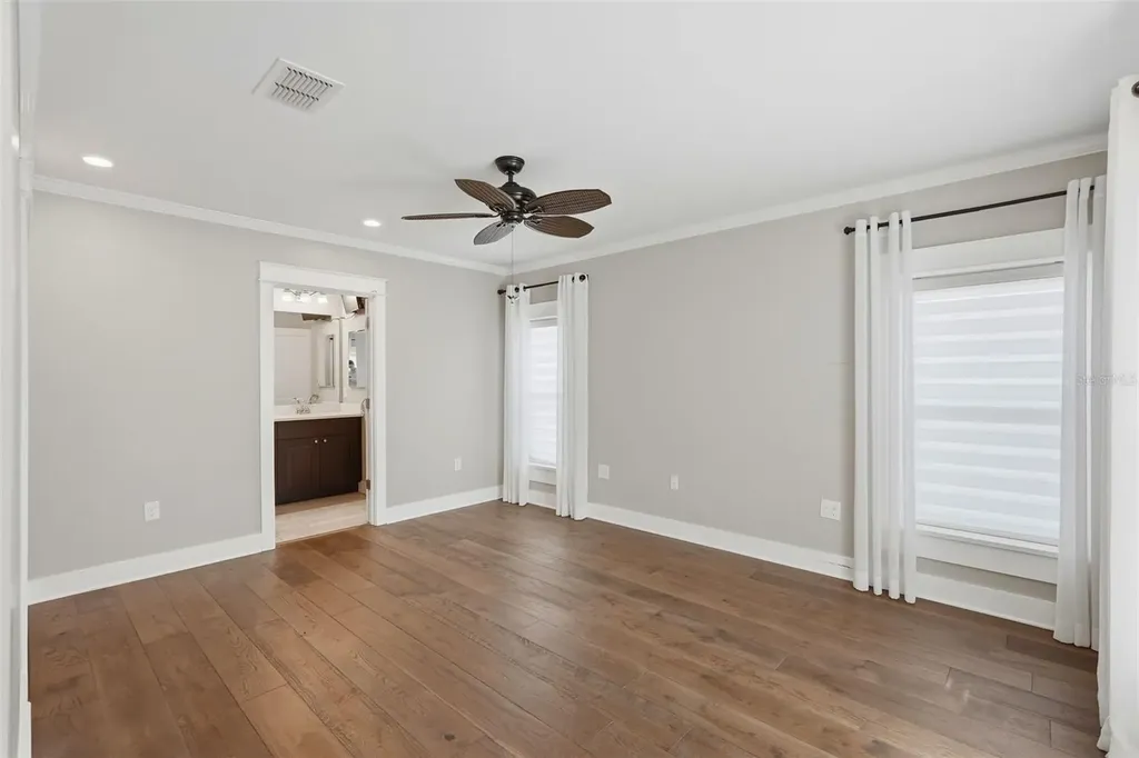 430 11th Avenue NE St Petersburg FL 33701