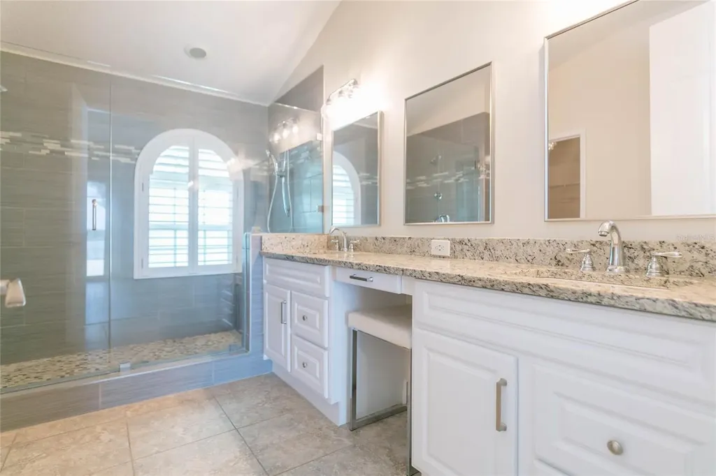 7227 Colonial Lake Drive Riverview FL 33578