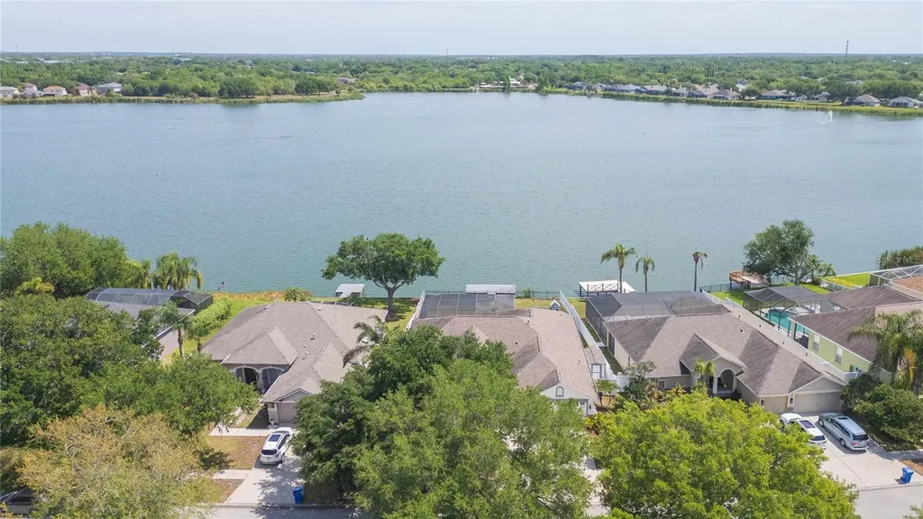 7227 Colonial Lake Drive Riverview FL 33578