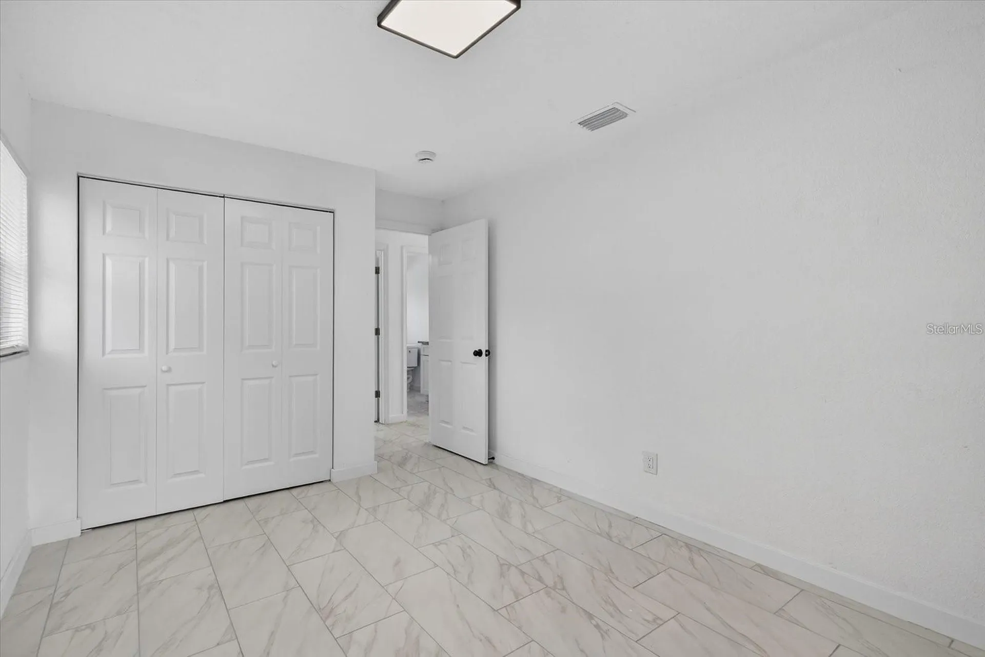 8609 Fish Lake Road Tampa FL 33619