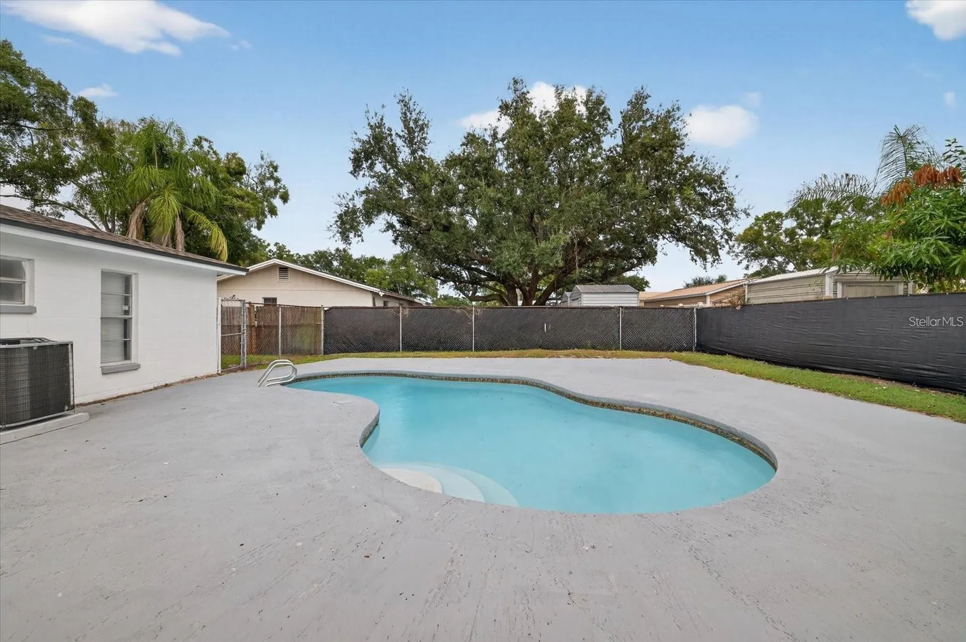 8609 Fish Lake Road Tampa FL 33619