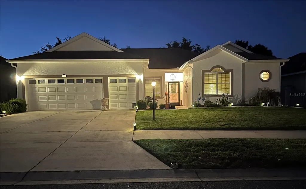 3723 Mulberry Grove Loop Leesburg FL 34748