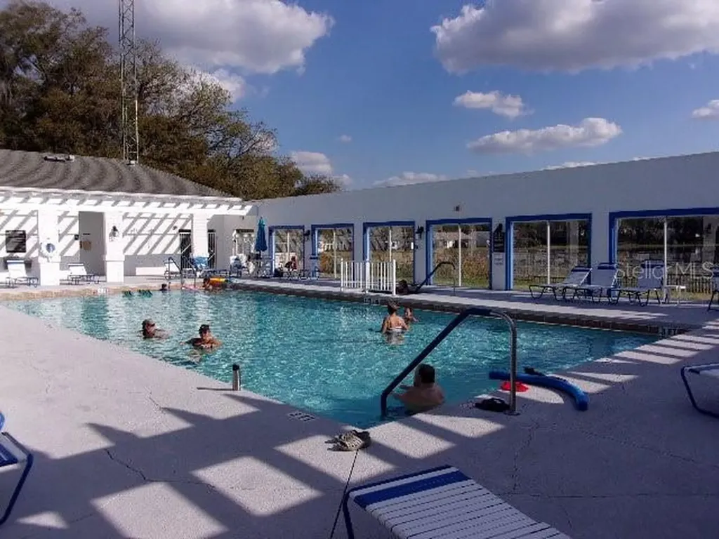 3723 Mulberry Grove Loop Leesburg FL 34748