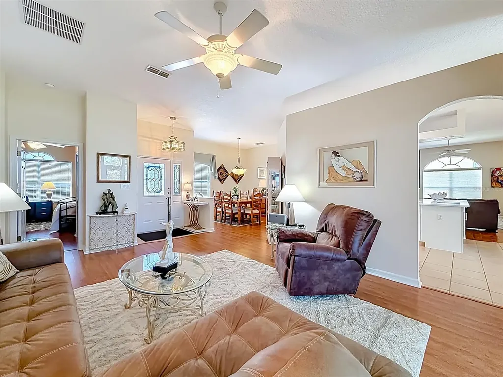 3723 Mulberry Grove Loop Leesburg FL 34748