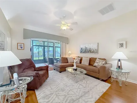 3723 Mulberry Grove Loop Leesburg FL 34748