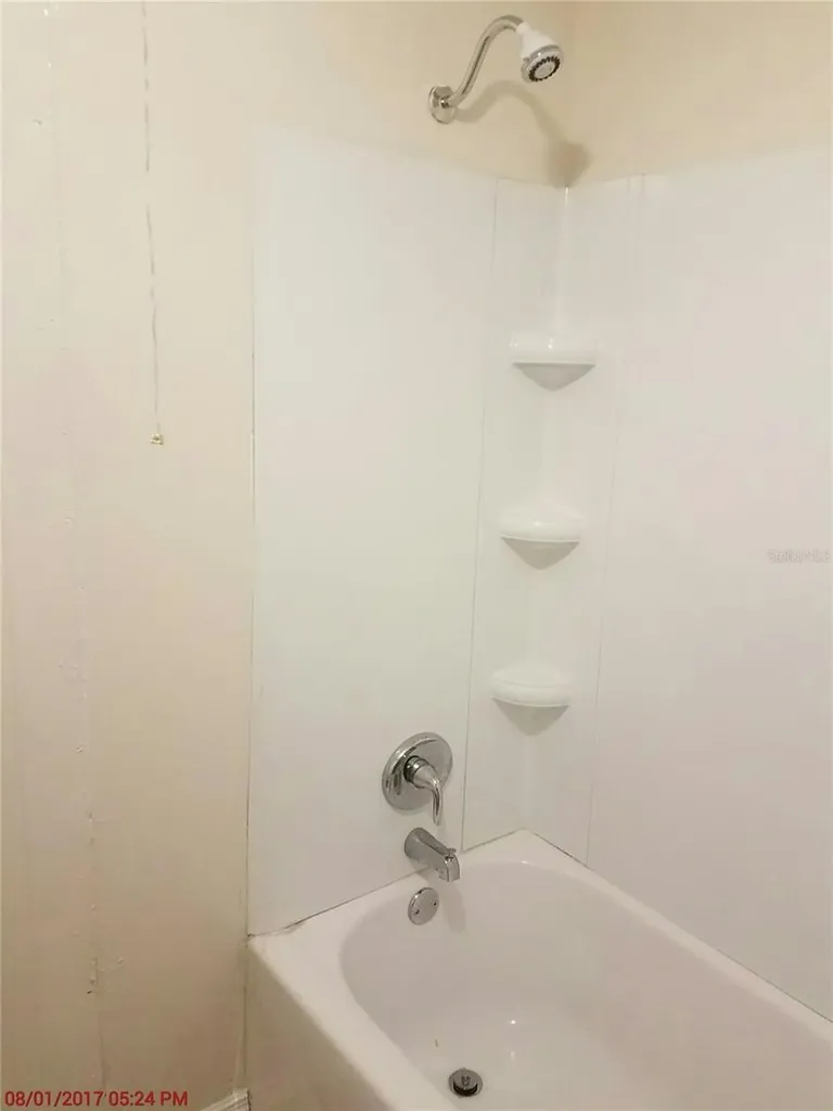 611 N Lakewood Avenue Ocoee FL 34761