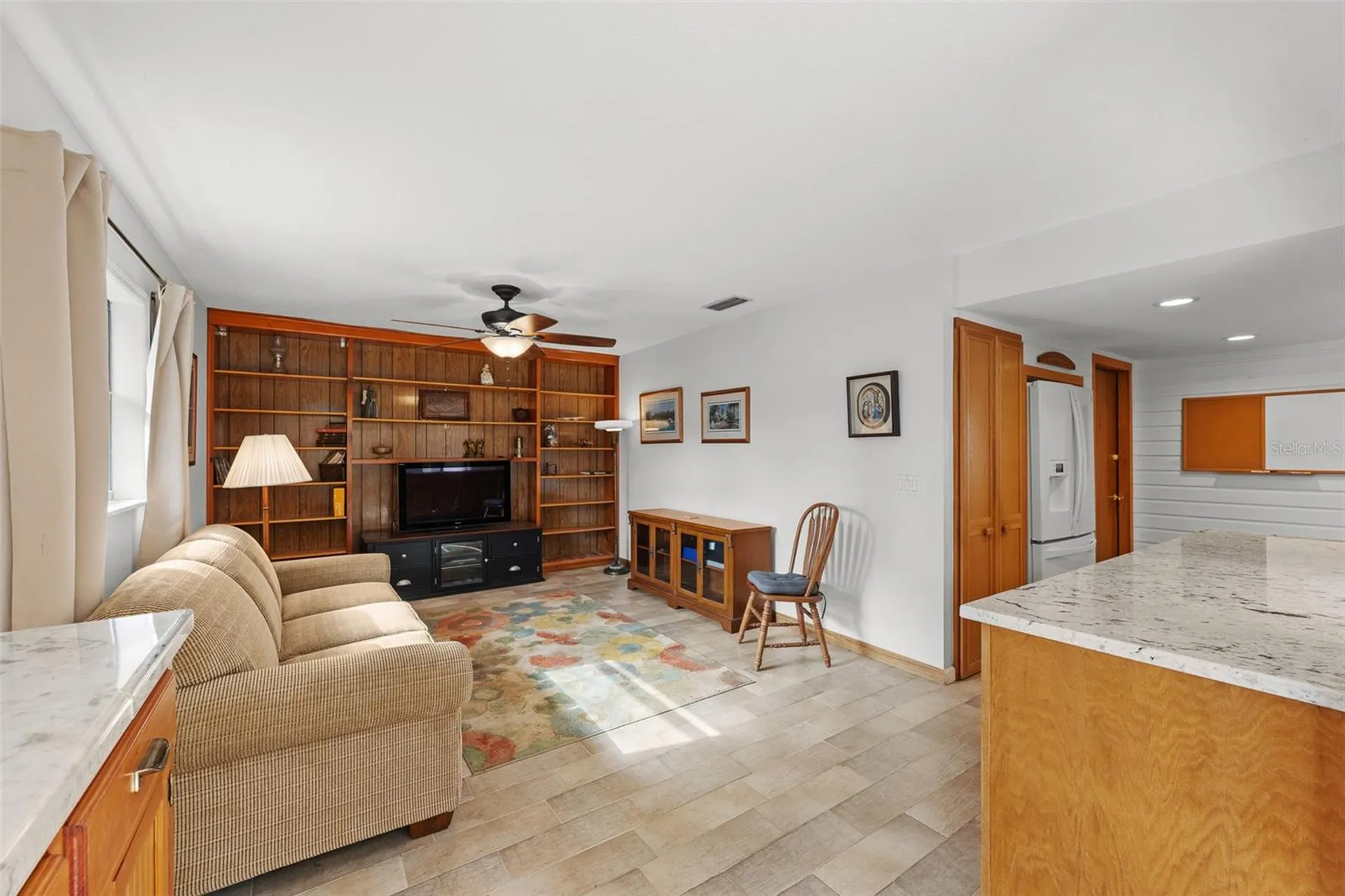 140 Valley Circle Brandon FL 33510