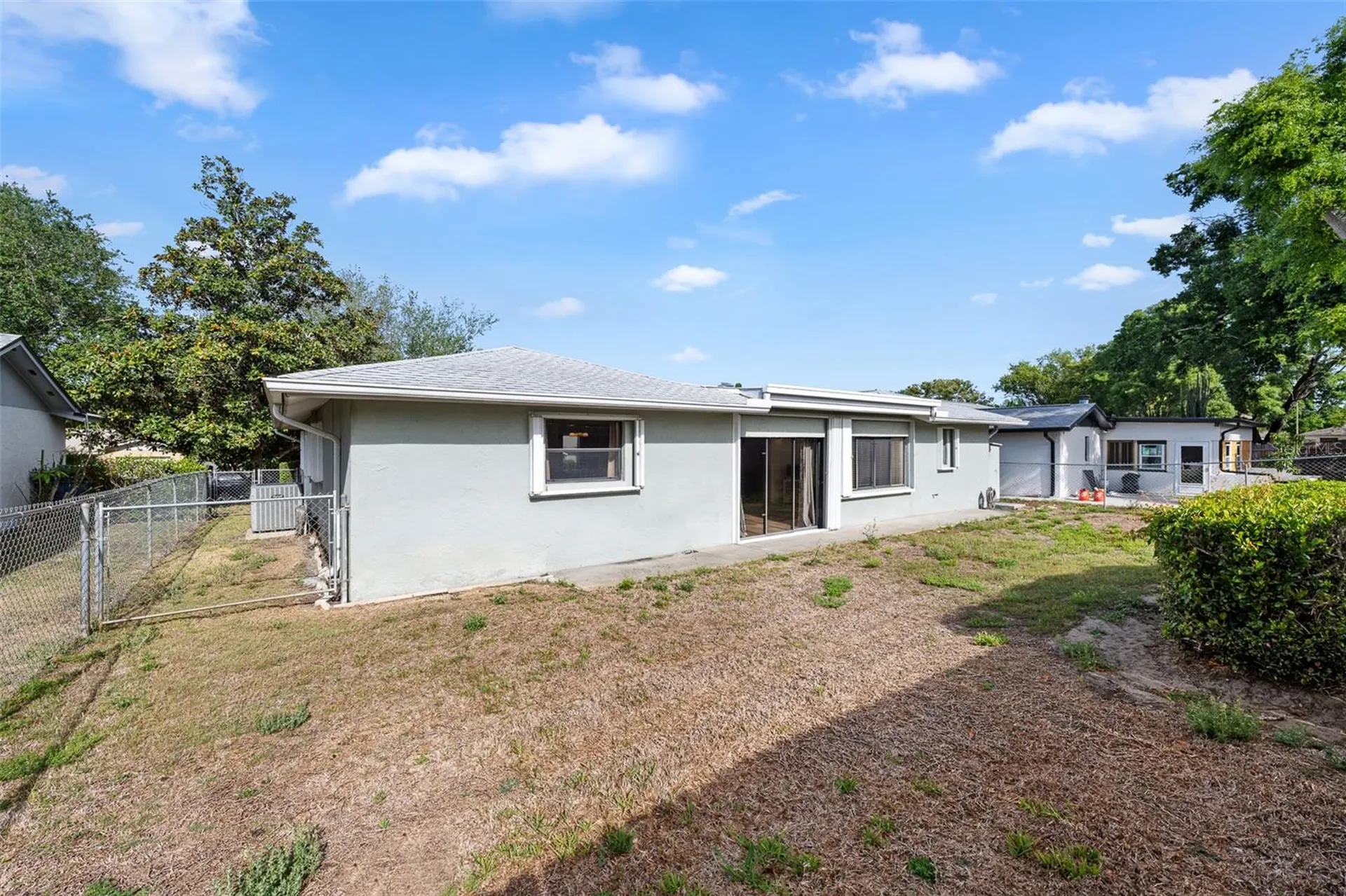 140 Valley Circle Brandon FL 33510