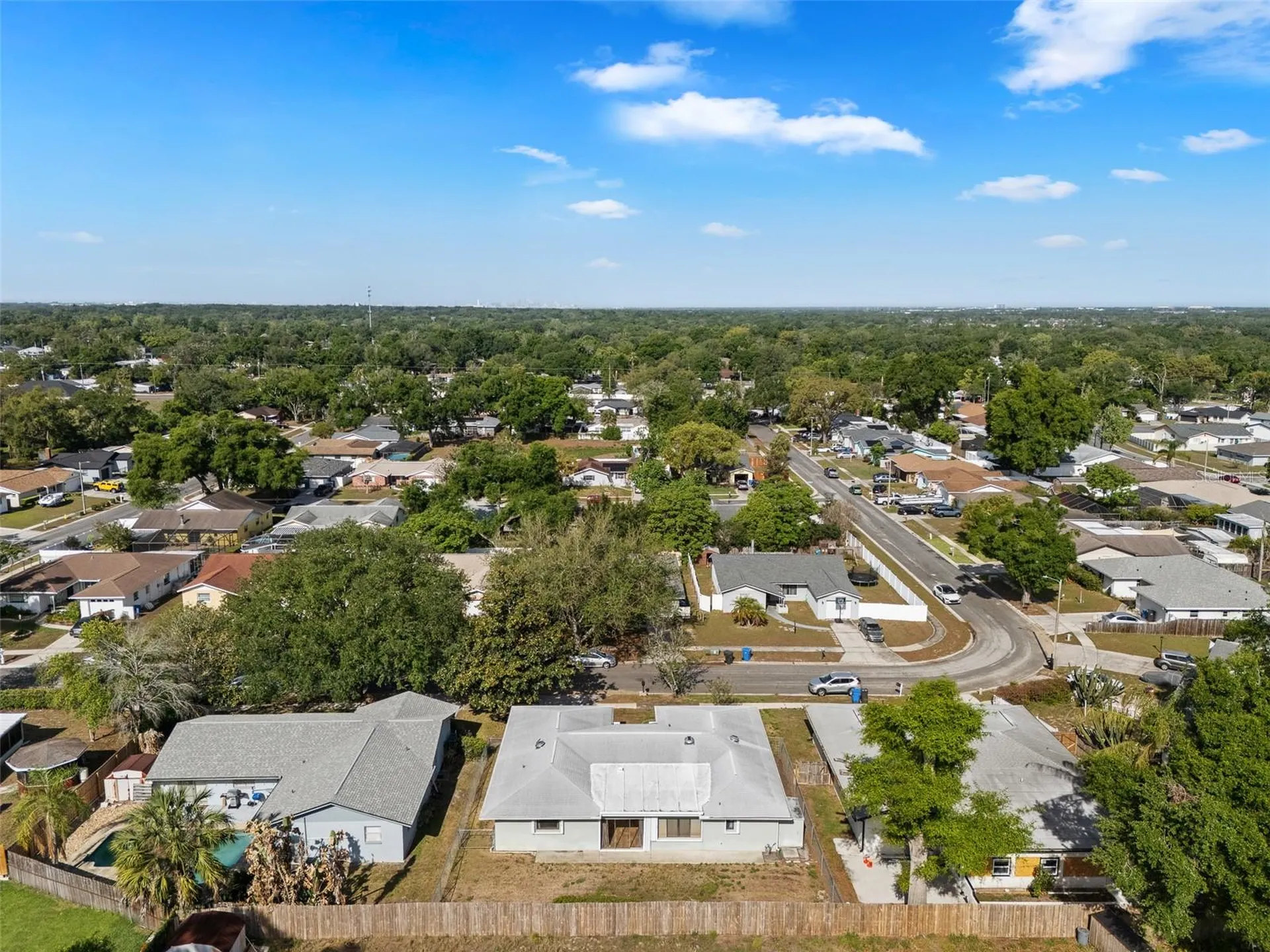 140 Valley Circle Brandon FL 33510