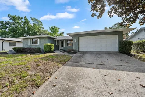 140 Valley Circle Brandon FL 33510