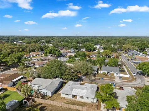 140 Valley Circle Brandon FL 33510