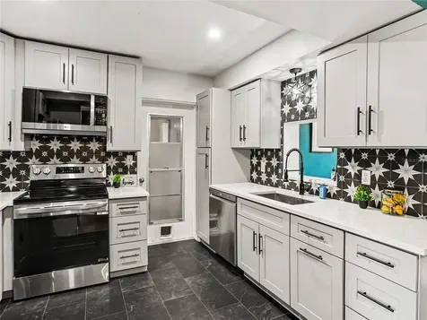 3313 E Kaley Avenue Orlando FL 32806