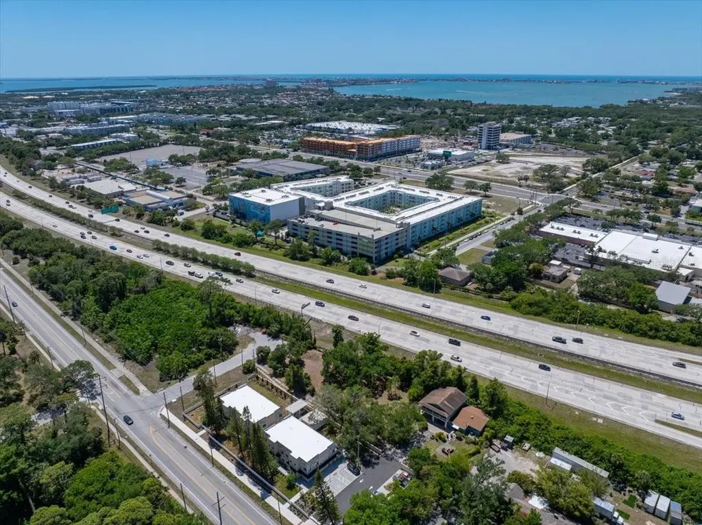 30TH Avenue S St Petersburg FL 33712