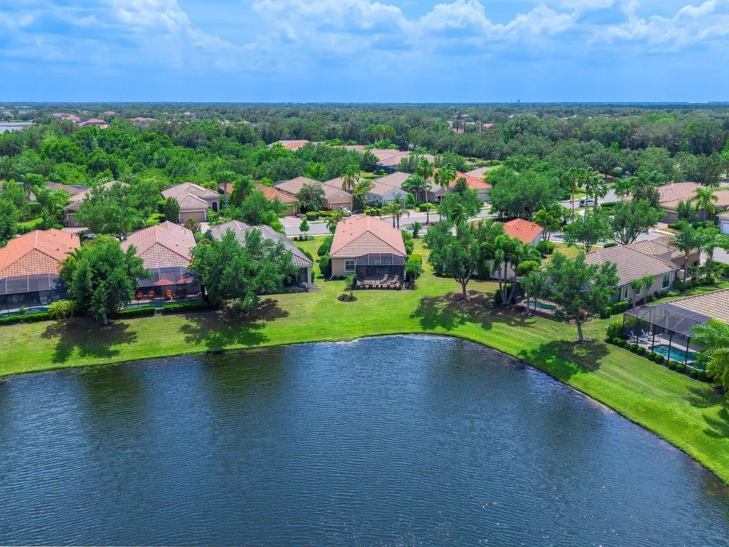 7263 Belleisle Glen Lakewood Ranch FL 34202