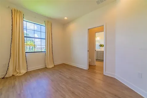 570 Sanctuary Boulevard Winter Haven FL 33881