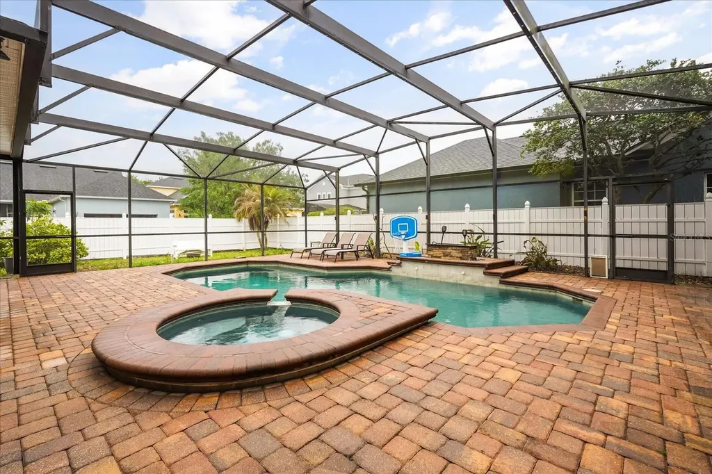3837 Blazing Star Drive Orlando FL 32828