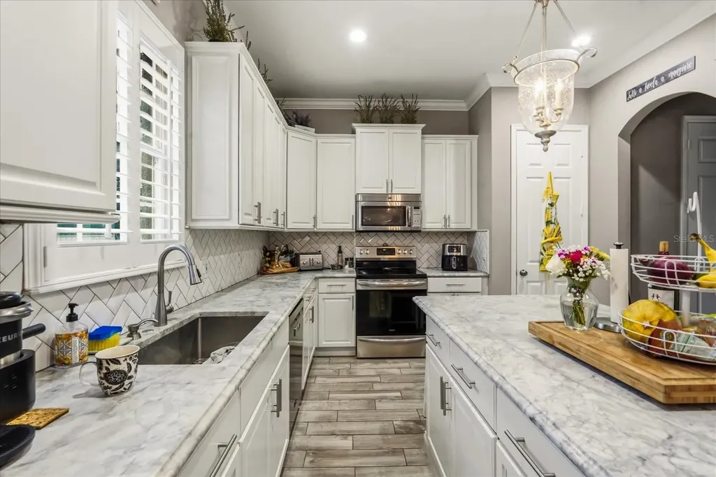 3837 Blazing Star Drive Orlando FL 32828