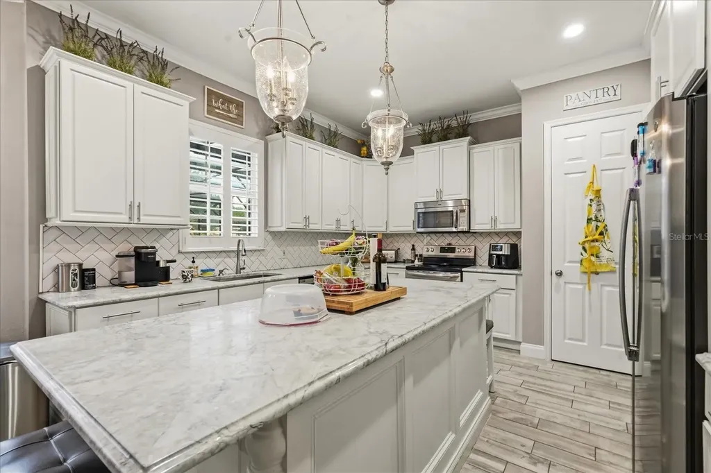 3837 Blazing Star Drive Orlando FL 32828