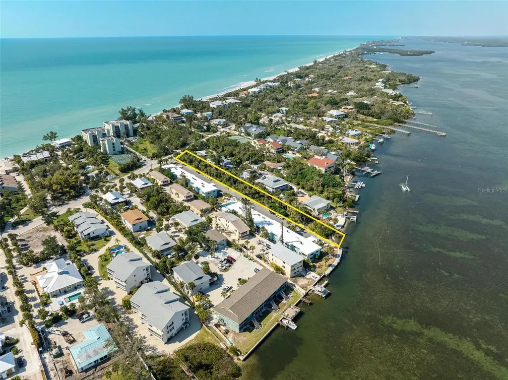 5065 N Beach Road Englewood FL 34223