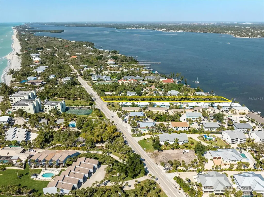 5065 N Beach Road Englewood FL 34223