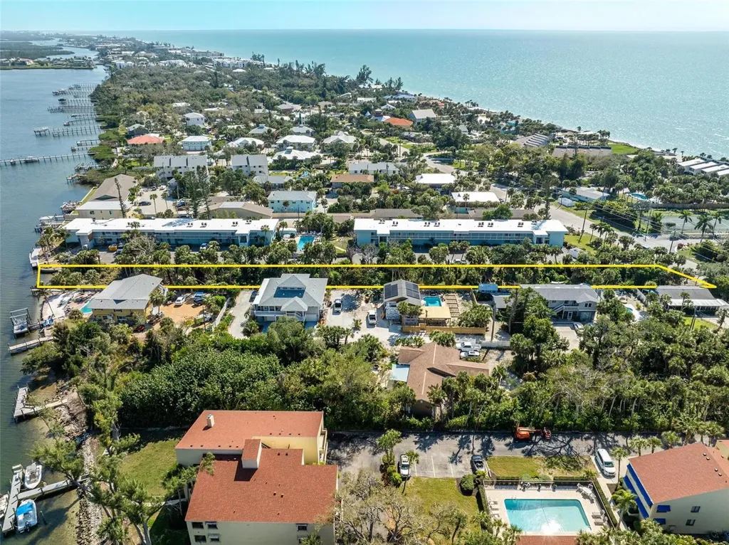5065 N Beach Road Englewood FL 34223
