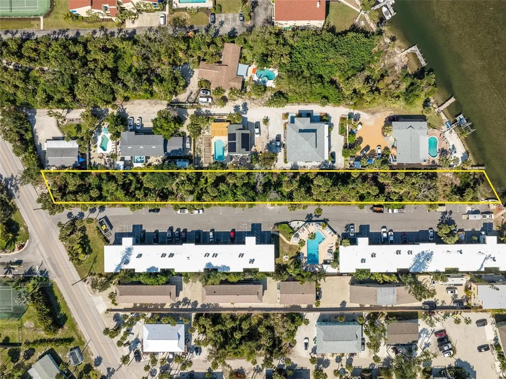 5065 N Beach Road Englewood FL 34223