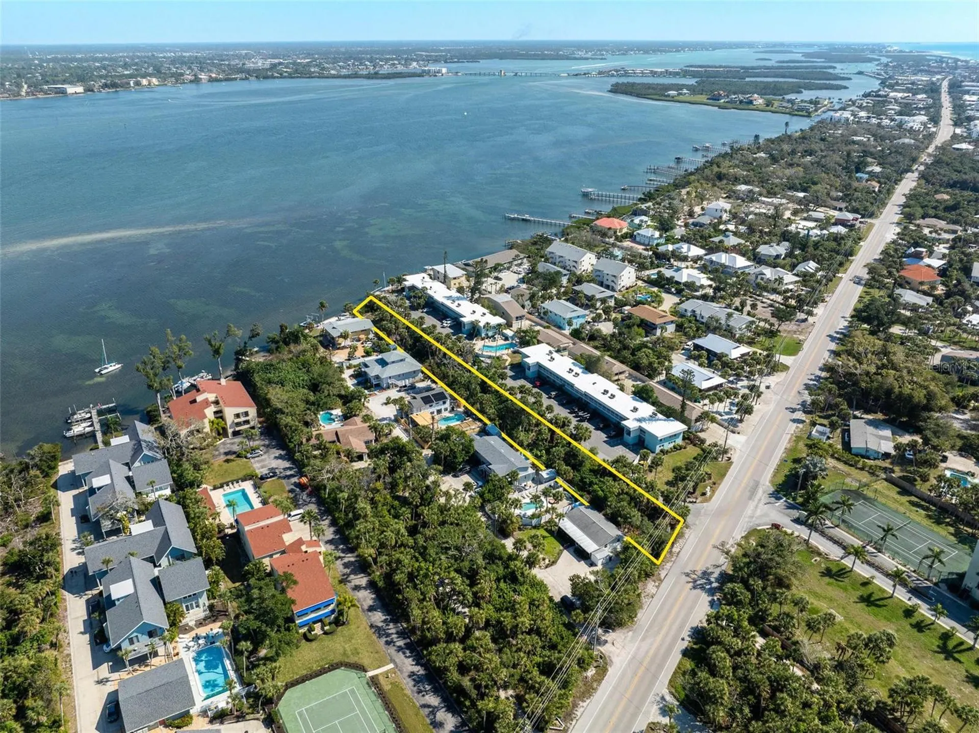 5065 N Beach Road Englewood FL 34223