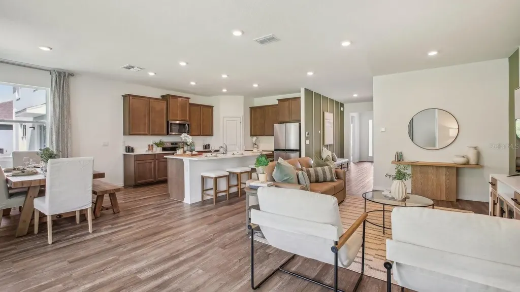 36189 Hillridge Trail Zephyrhills FL 33541