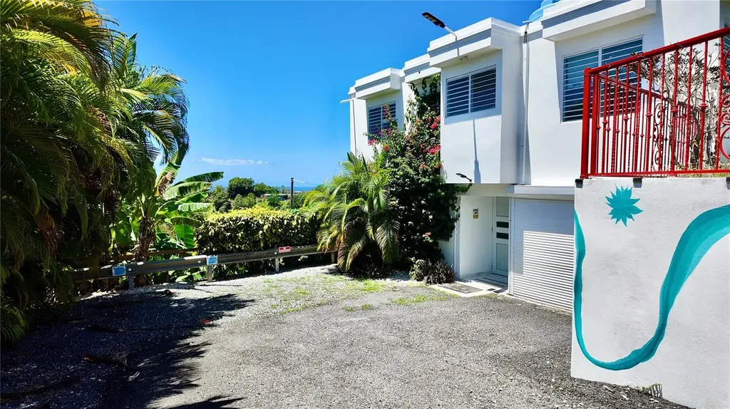 412 Carr El Coqui Rincon PR 00677