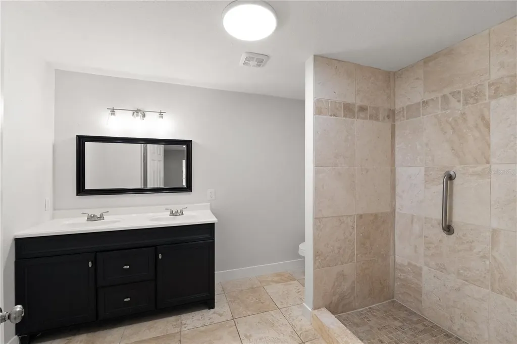 38245 12th Avenue Zephyrhills FL 33542