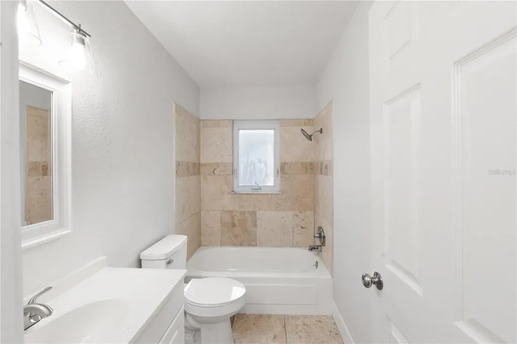 38245 12th Avenue Zephyrhills FL 33542