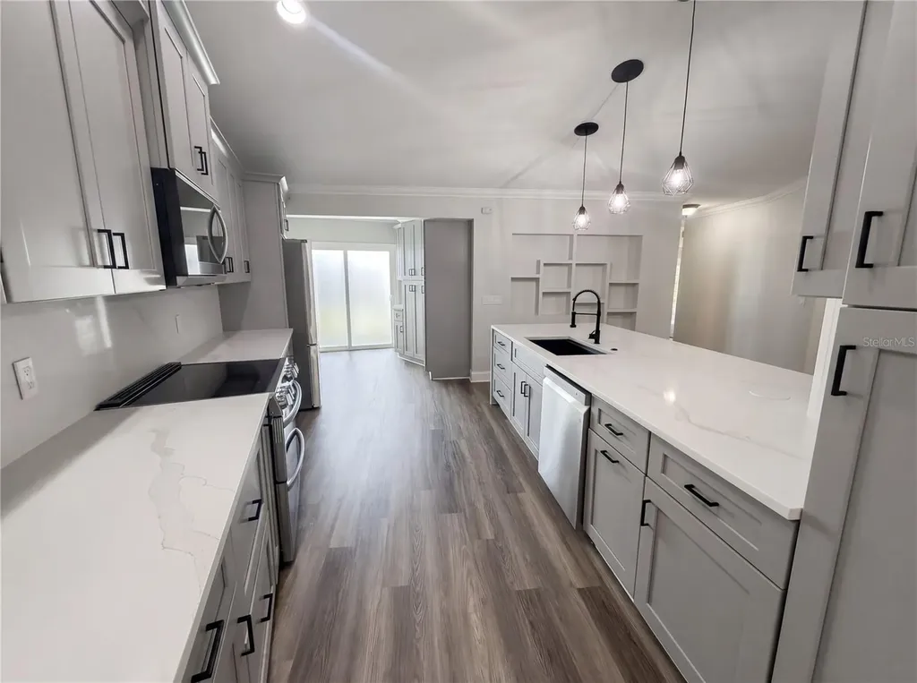 5609 Executive Drive New Port Richey FL 34652