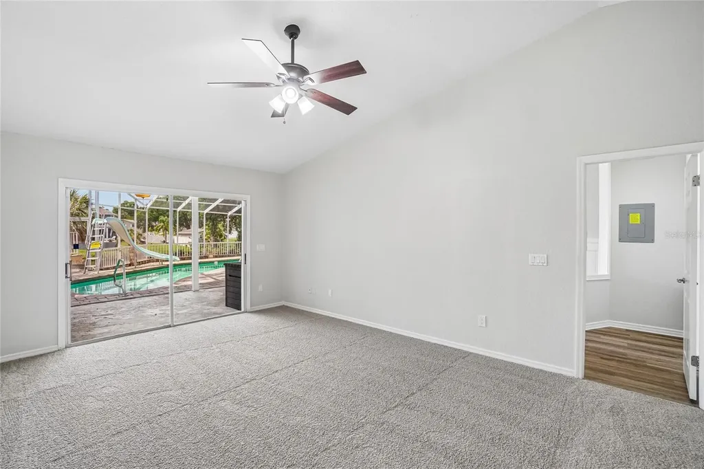 5609 Executive Drive New Port Richey FL 34652