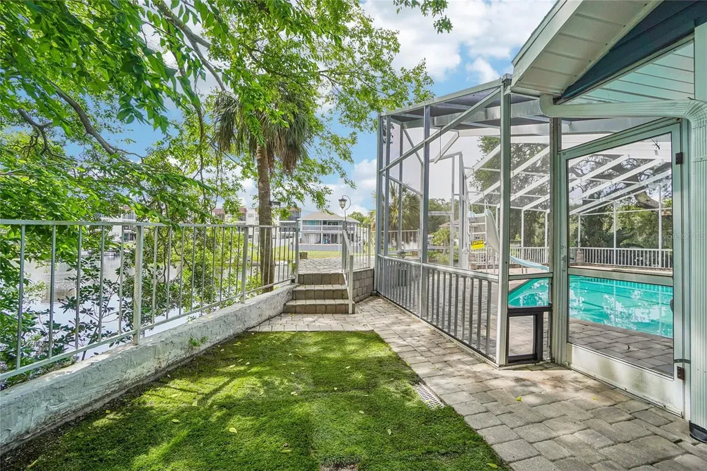 5609 Executive Drive New Port Richey FL 34652