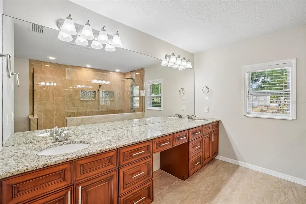 5609 Executive Drive New Port Richey FL 34652