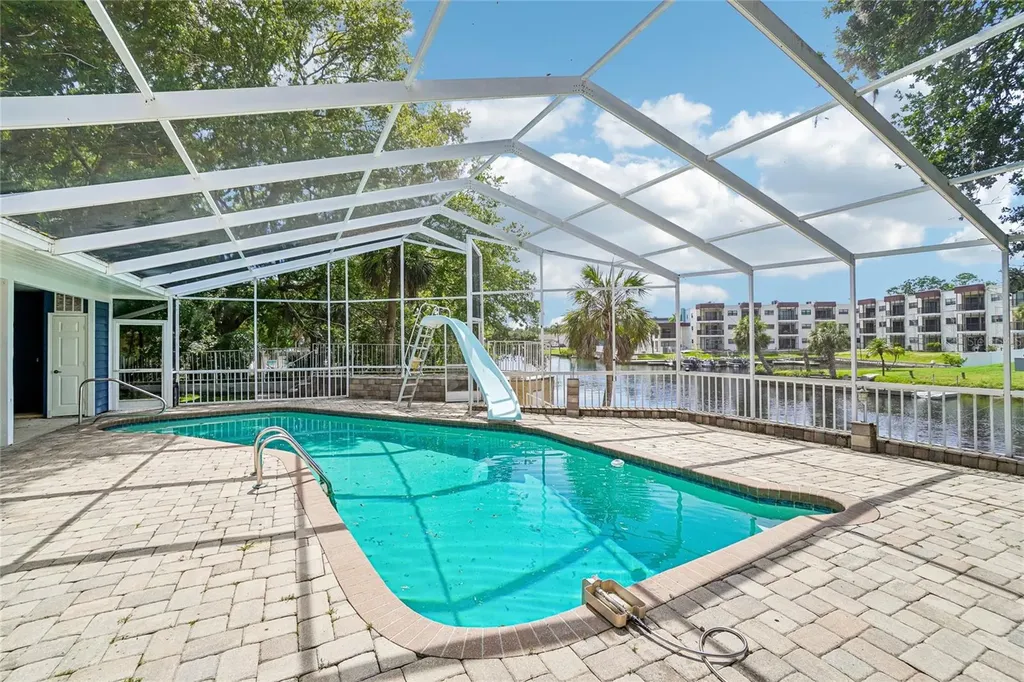 5609 Executive Drive New Port Richey FL 34652
