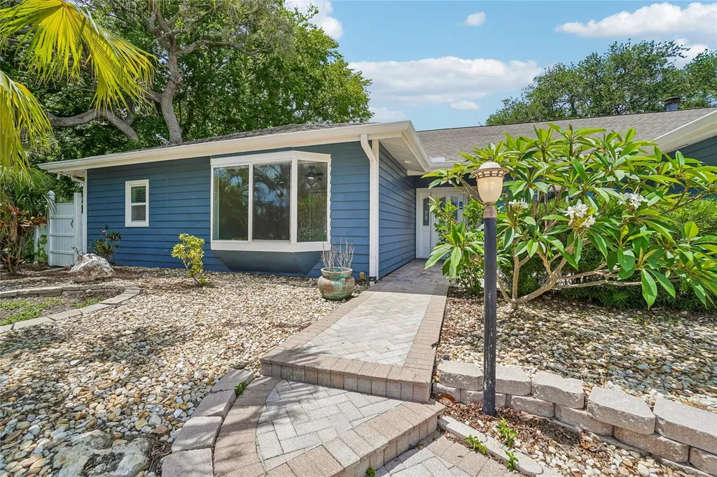 5609 Executive Drive New Port Richey FL 34652