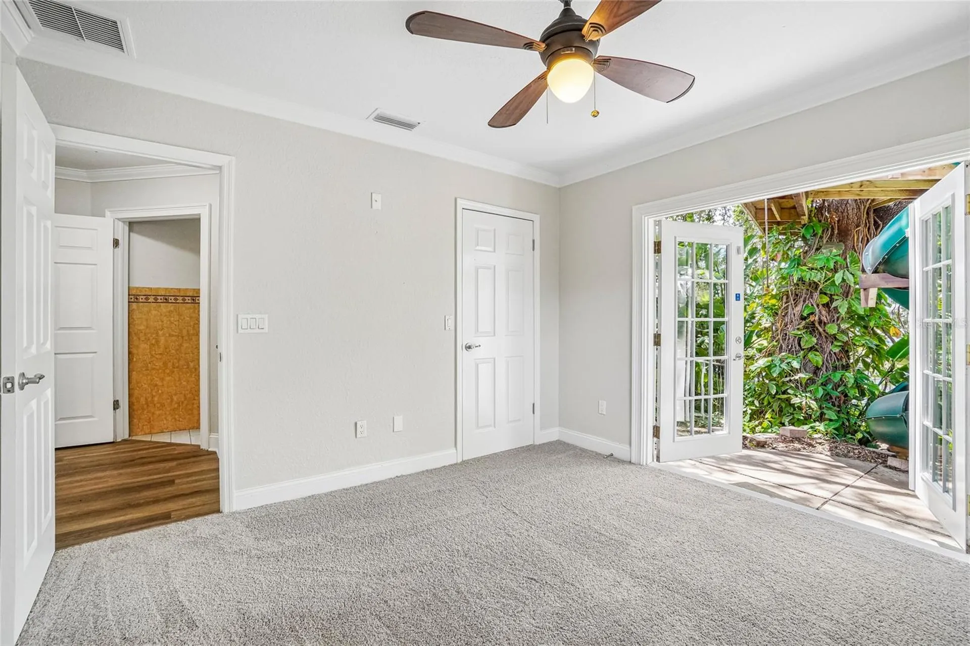 5609 Executive Drive New Port Richey FL 34652