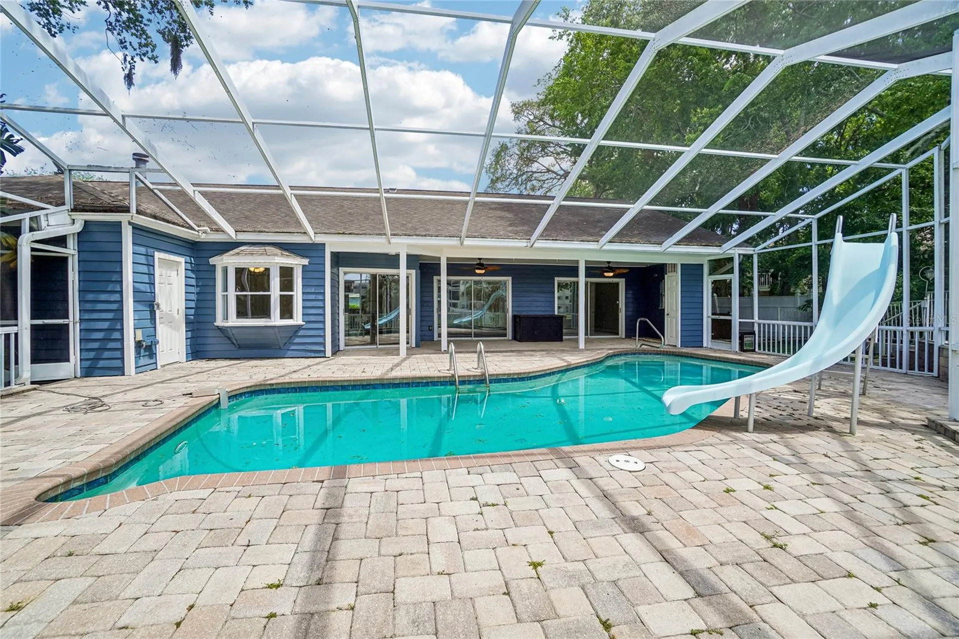 5609 Executive Drive New Port Richey FL 34652