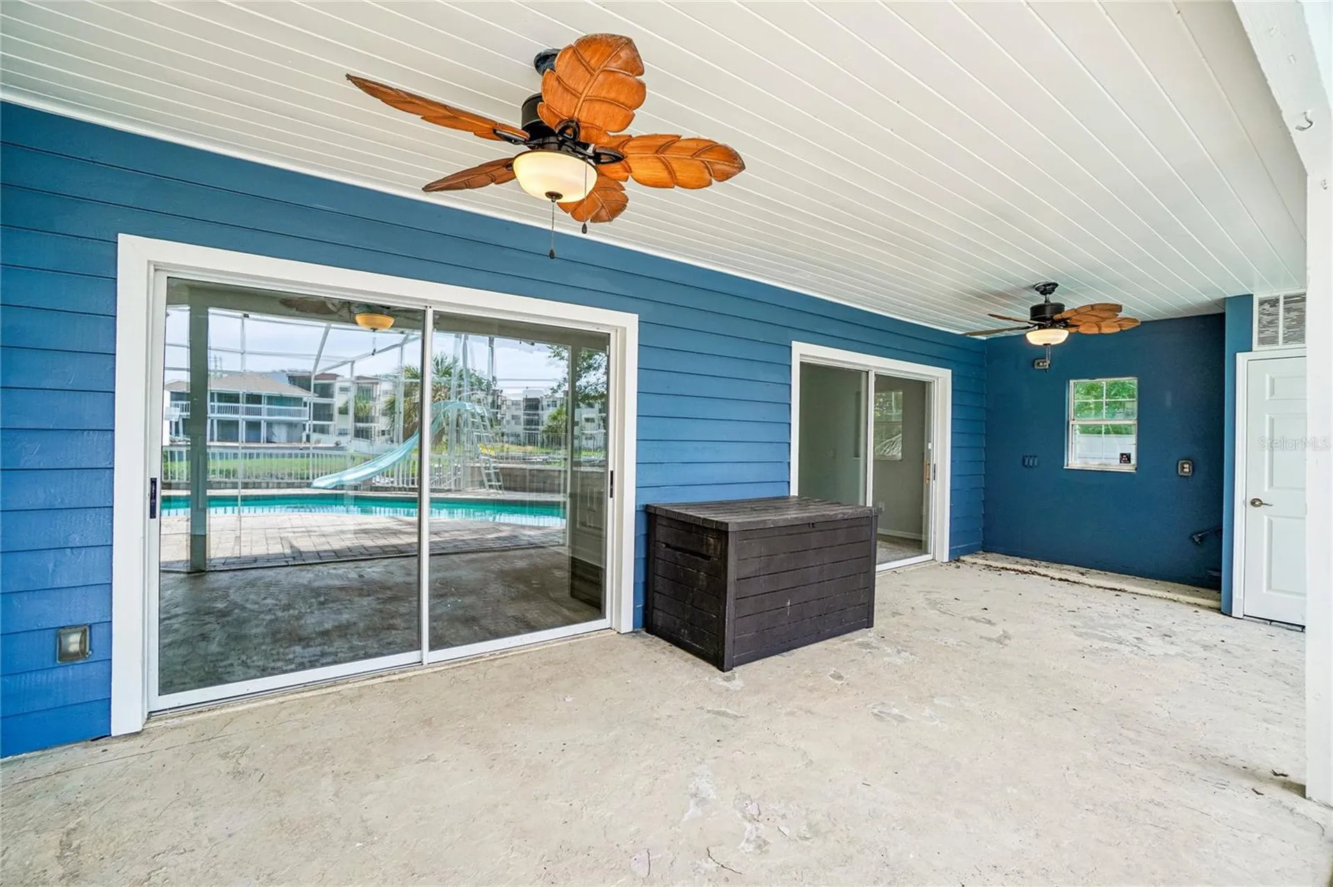 5609 Executive Drive New Port Richey FL 34652