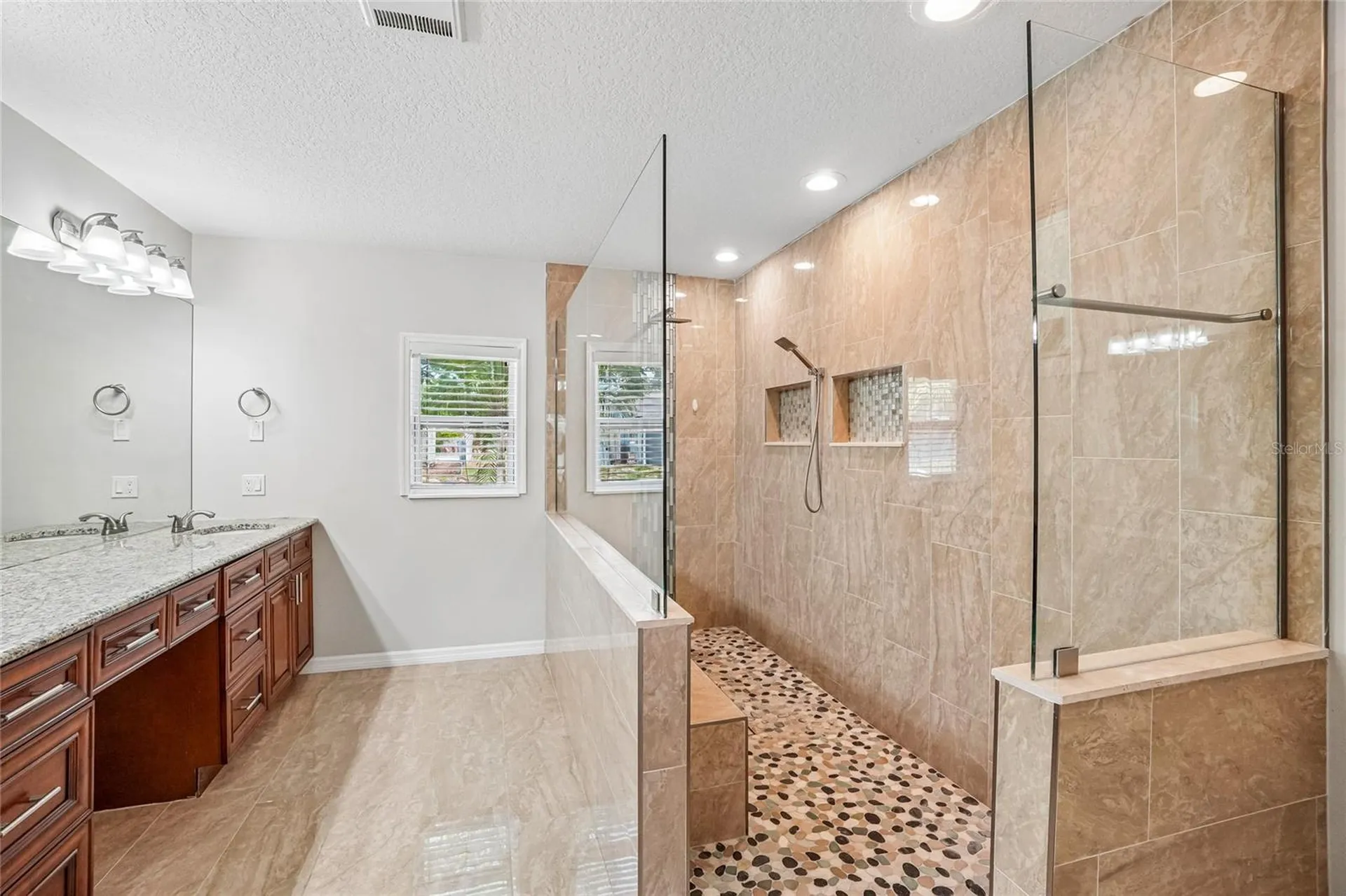 5609 Executive Drive New Port Richey FL 34652