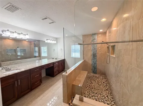 5609 Executive Drive New Port Richey FL 34652