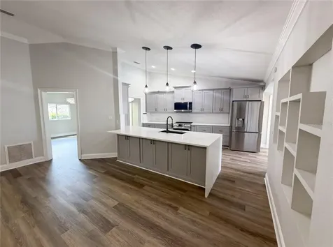 5609 Executive Drive New Port Richey FL 34652