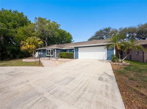 5609 Executive Drive New Port Richey FL 34652