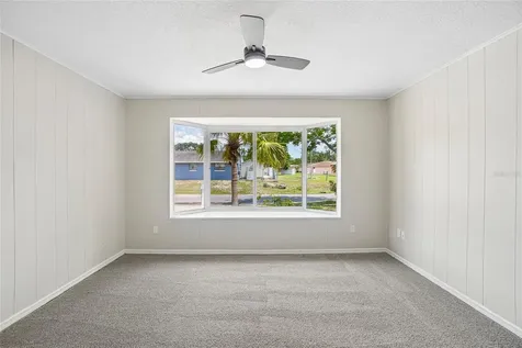 5609 Executive Drive New Port Richey FL 34652