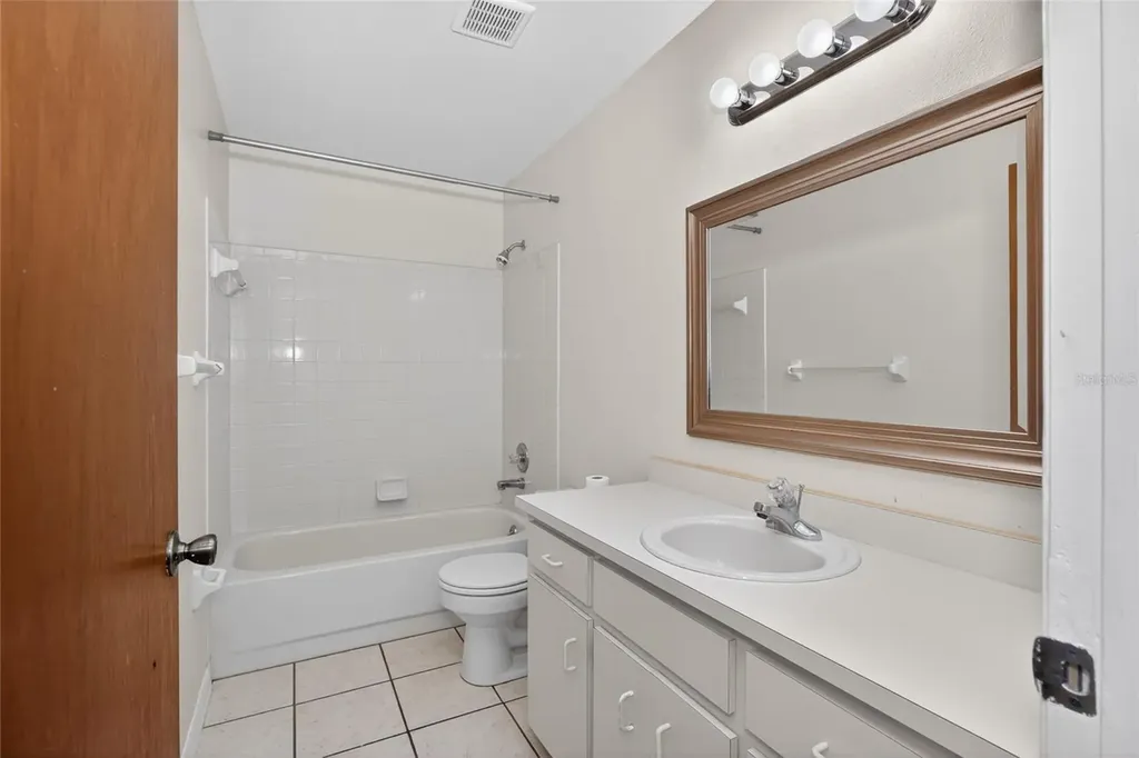 1140 Dosseywood Lane Lakeland FL 33811
